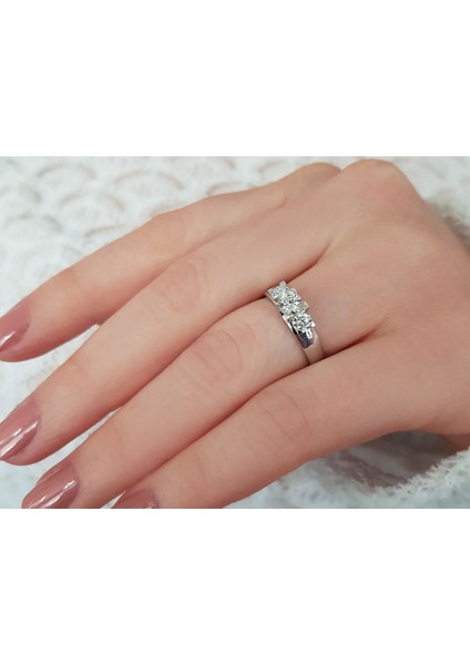 F Renk 0,75 Karat Pırlanta Tria Yüzük 0401R0088 fırsatları