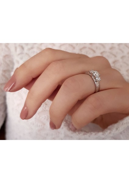 F Renk 0,75 Karat Pırlanta Tria Yüzük 0401R0088 indirimleri