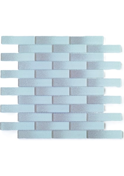 Mutfak Tezgah Arası Kristal Cam Mozaik. Cam Ölçüsü: 23X98X4 Mm. File Ölçüsü: 30X30 Cm. Renk: Beyaz-Siyah Gümüş Efekt. ( 1 Koli = 11 File Karo = 1 m2 fiyatıdır )