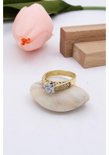 14 Ayar Altın Yüzük Tek Taş Kadın Yüzük LKYZK1399