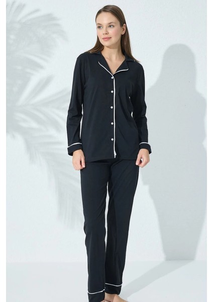 Beyaz Şeritli Biyeli ve Düğmeli Kadın Pijama Takımı modelleri