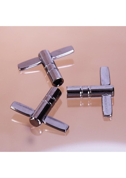 No.1 Tarzı Davul Ayar Anahtarı Ayar Wrelver Metal T-Şekilli 4 Kare Delik Anahtarı Vurmalı Enstrüman Aksesuar Aleti (Yurt Dışından) fiyatları