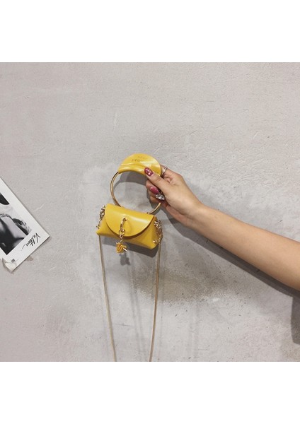 Metal Halka Kolu Kadın Çanta Mini Sevimli Tote Çanta Zincir Perçin Omuz Çantası Moda Messenger Çanta Sarı (Yurt Dışından) indirimleri