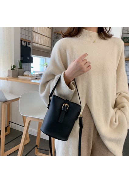 Vahşi Tek Omuz Çantasının Kore Versiyonu Basit Büyük Kapasiteli Çapraz Çanta Kova Çantası (Haki) (Yurt Dışından) fırsatları