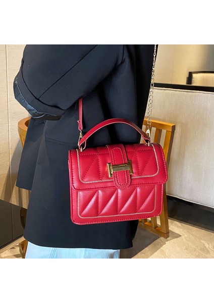 Çanta Küçük Çanta Kadın Çantası Modanın Yeni Versiyonu Düz Renk Omuz Messenger Çanta Zincir Çanta Vahşi Rahat Kırmızı (Yurt Dışından) fırsatları