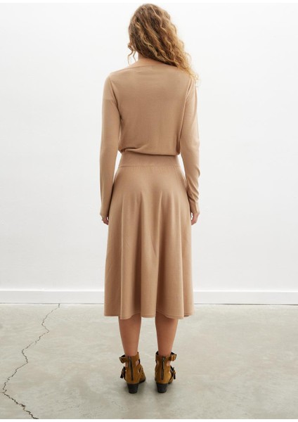Styleboom x Peraluna Mayfaır Dress Yaka Büzgü Detaylı Tek Omuz Açık Kadın Triko Elbise - Camel fırsatları