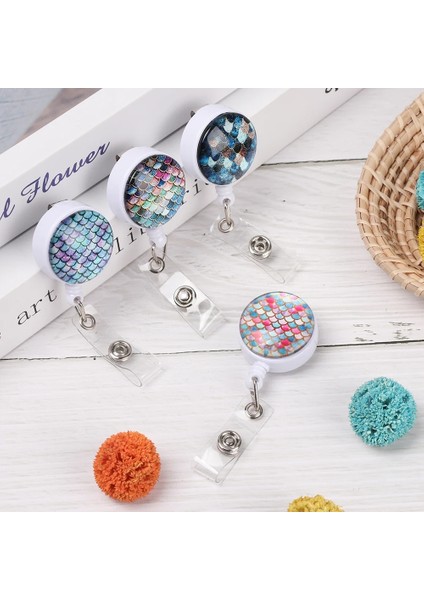 Pembe1 Tarzı Yeni Moda Yüksek Li Geri Çekilebilir Hemşire Rozeti Makara Klip Denizkızı Ölçekler Desen Ic Kimlik Kartı Plaka Tutucu Malzemeleri (Yurt Dışından) modelleri