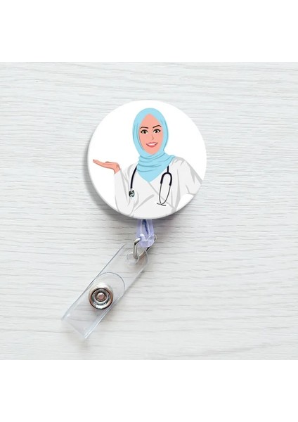 No.17 Stili 2021 Yeni Geri Çekilebilir Çekme Rozeti Makaraları Hemşire Doktorlar Kımlık Ipi Adı Etiketi Kartı Karikatür Plastik Rozet Tutucu Makara Göğüs Kartı (Yurt Dışından)