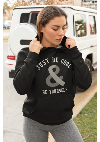 Tarz Oversize Kadın Kapşonlu Sweatshirt