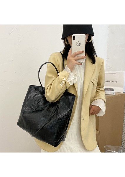 Basit ve Büyük Kapasiteli Bayan Çanta, Şık Timsah Desen Pu Çanta, Vahşi Omuz Çantası, Taşınabilir Toto Çanta (Yurt Dışından) modelleri