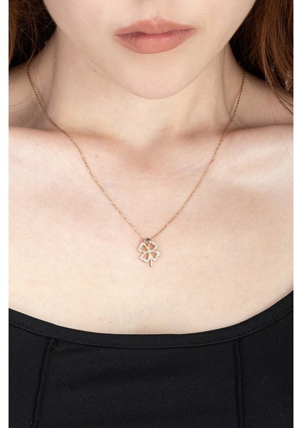 Yonca Gümüş Kolye 18 Ayar Rose Altın Kaplama Şans Yoncası 925 Ayar Gümüş Kadın Kolye| Bayan Dört Yapraklı Yoncalı Zirkon Taşlı 4 Yapraklı Yonca Kolyesi Rose Gold Kadın Gümüş Kolye