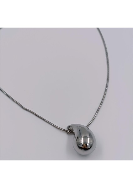 Çelik Silver Büyük Boy Damla Kolye fırsatları
