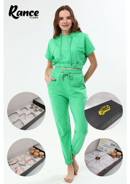Pijama Takımı