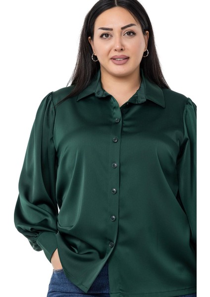 Büyük Beden Manşeti ve Kol Tepesi Büzgülü Saten Zümrüt Gömlek fırsatları