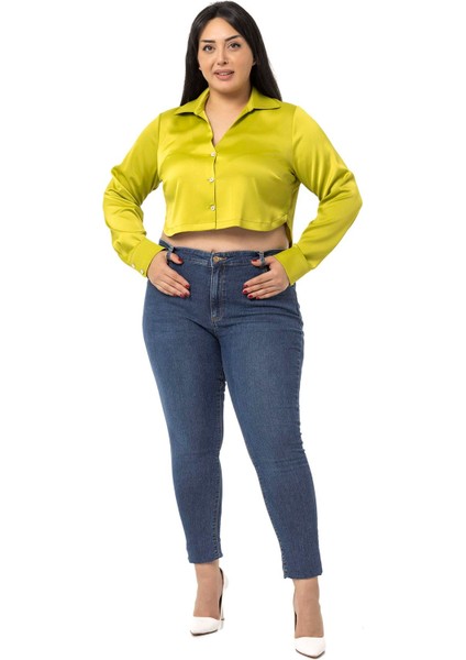 Büyük Beden Saten Manşetli Fıstık Yeşili Crop Gömlek