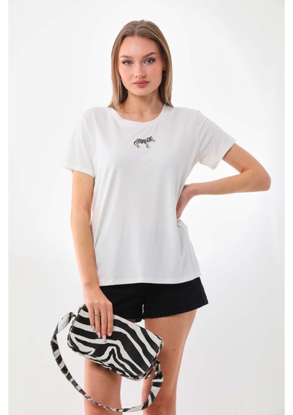 Kadın Zebra Desenli Kısa Kol Bluz 23118 Ekru