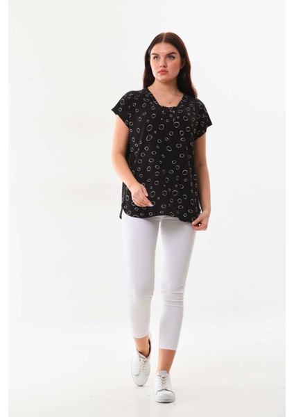 Kadın Desenli V Yaka Kısa Kol Bluz 23126 Siyah fiyatları