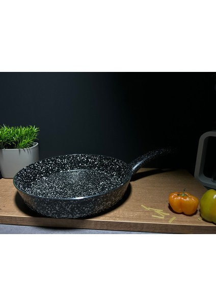 Granit Tek Kulplu Yanmaz Yapışmaz Tava 24CM