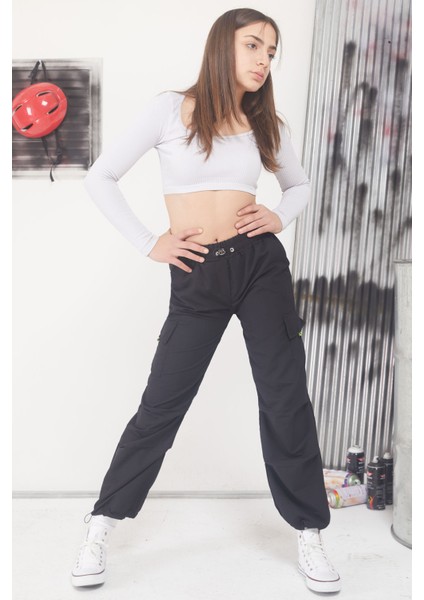 Siyah Çift Kargo Cepli Yeşil Şeritli Kız Çocuk Paraşüt Pantolon 17591 modelleri