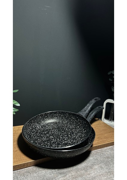 2`li Granit Tek Kulplu Yanmaz Yapışmaz Tava 26-28 cm