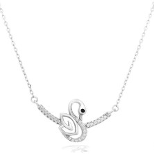 Diamond Serisi Zirkon Taşlı Kuğu Model Güzellik Gümüş Kadın Kolye