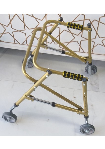 Çocuk Dört Tekerlekli, Frenli, Katlanabilir, Boy Ayarlı Ters Walker - Yürüteç Küçük Boy (50 - 65 Cm)
