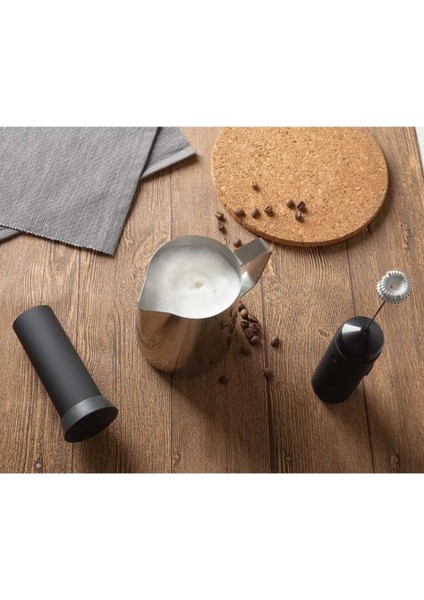 Kırmızı Stil El Elektrikli Yumurta Çırpıcı Mini Köpürtücü Süt Köpürtücü Fıskiye Kahve Blender Mutfak Karıştırıcı Pişirme Aracı D0AB (Yurt Dışından) fırsatları