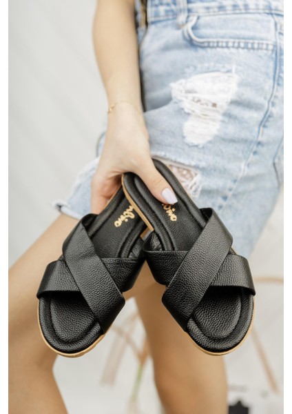 Kadın Terlik Kadın Çapraz Terlik