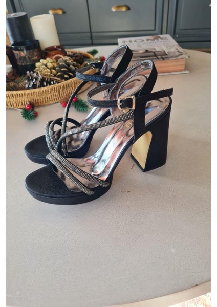 11 2700 Topukla Kadın Platformlu Taşlı Abiye Ayakkabı modelleri