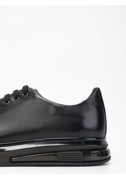Erkek Deri Siyah Sneakers & Spor Ayakkabı 698 1089-5 Erk Ayk SK23/24 Sıyah fırsatları