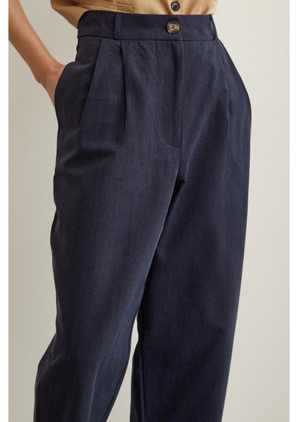 Önü Çift Pileli Pantolon Lacivert modelleri