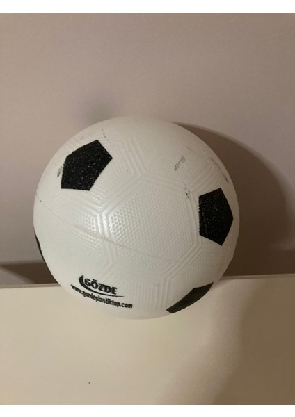 Plastik Futbol Topu