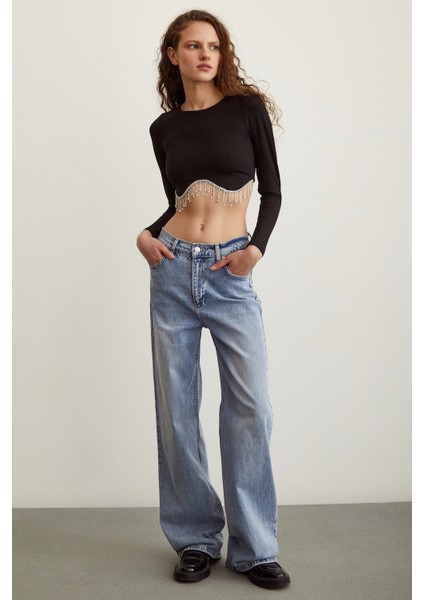 Parlak Taşlı Crop Siyah fiyatları