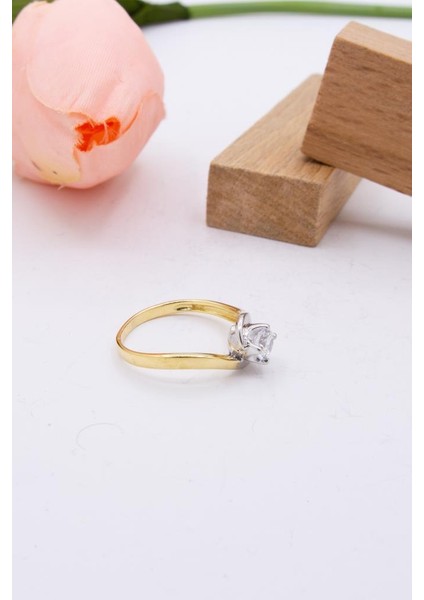 14 Ayar Altın Yüzük Tek Taşlı Kadın Yüzük LKYZK1419 modelleri