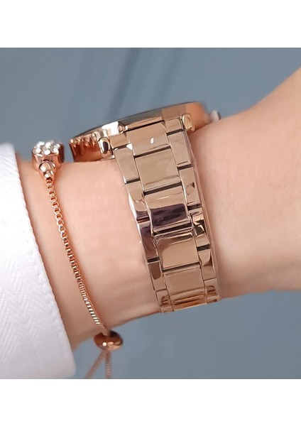 Yeni Model Kesme Camlı Çelik Bilezik Rose Gold Siyah Kadran Kadın Kol Saati + Zirkon Taşlı Bileklik fiyatları