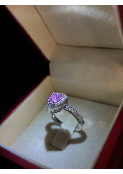 Swarovski Taşlı Pembe Renkli Kalpli 925 Ayar Gümüş Sevgiliye,anneye,arkadaşa Yüzük modelleri