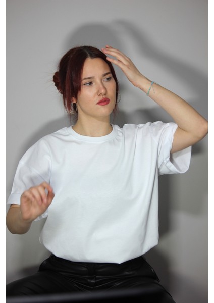 Baskısız Beyaz Oversize T-Shirt fiyatları