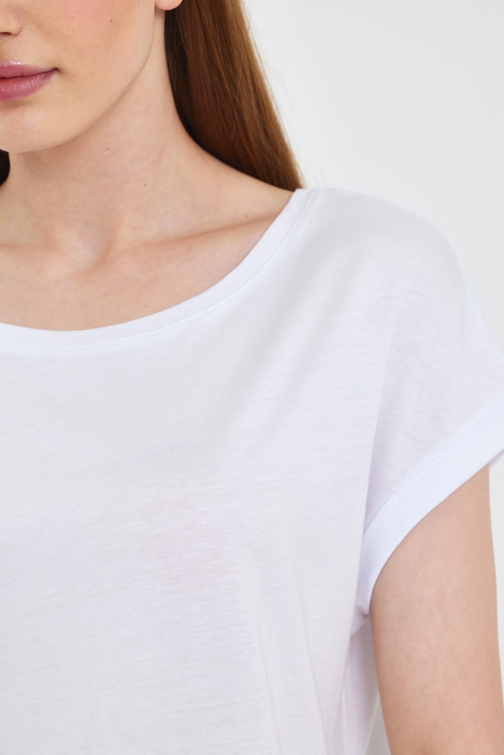 Vena Kadın Cindy Beyaz Bisiklet Yaka Regular Fit Basic Modal Tişört (Lyocell) görsel 3