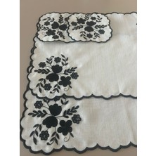 Lilies Atelier Çiçek Desenli Nakış Keten Sofra Takımı 2 Adet Amerikan Servis ve 2 Adet Kokteyl Peçetesi
