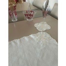 Lilies Atelier Çiçek Desenli Nakış Keten Sofra Takımı 2 Adet Amerikan Servis ve 2 Adet Kokteyl Peçetesi