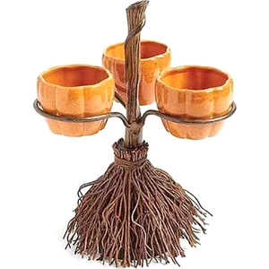 Meyve Salatası Aperatifleri Cadılar Bayramı Partisi Servisi Için Süpürge Üzerinde Sevimli Cadılar Bayramı Reçine Balkabağı Kaseleri (Yurt Dışından)