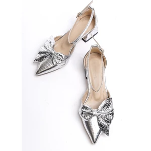 Lorenta Gümüş Fiyonklu (4cm) Sivri Burun Topuklu Ayakkabı
