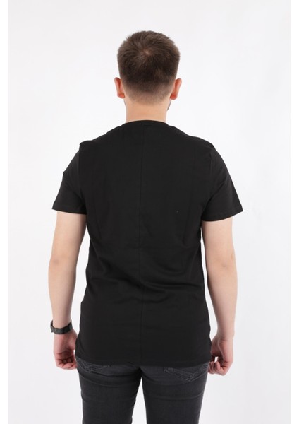 4023 Cazador Erkek T-Shirt Siyah fırsatları