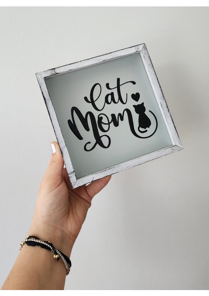 Cat Mom Yazılı Ahşap Kumbara