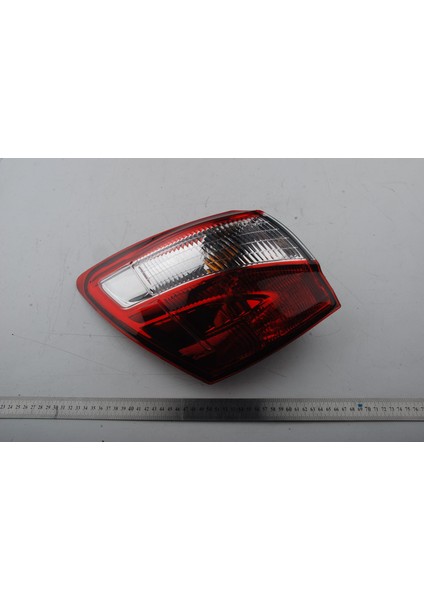 Nissan Qashqai 2010-2013 Ledli Dış Sol Stop 26555BR00A