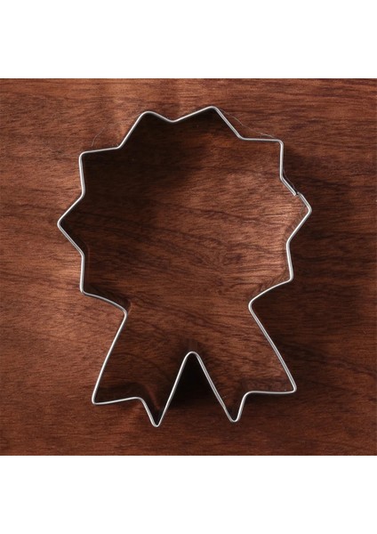 Babalar Günü Için Kenıao Madalya Çerez Kesici x 8,5 cm - Bisküvi Fondan Pasta Ekmek Sandviç Kalıbı - Paslanmaz Çelik (Yurt Dışından) modelleri