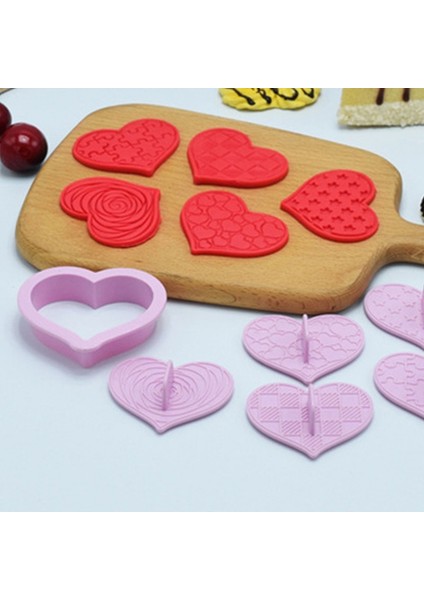 Bir Set Stili Reative Kalp Şeklinde Çerez Kesici Set Aşk Dıy Sevgililer Günü Bisküvi Kalıp Pişirme Araçları Kek Dekorasyon Kalıp Mutfak (Yurt Dışından) indirimleri