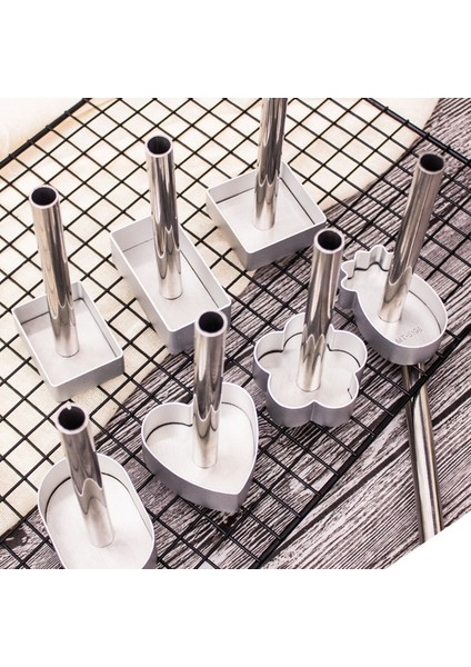 Büyük Dikdörtgen Tarzı Alüminyum Çerez Kesici Basın Damgalı Ananaslı Kek Kesici Kalıp 2 Parça Set (Yurt Dışından) indirimleri