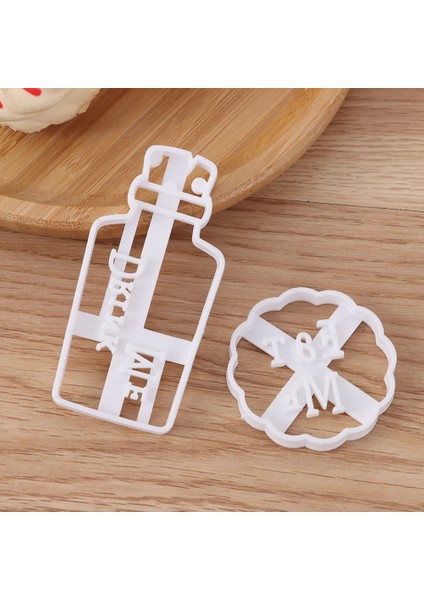 No.10 Tarzı 1 Adet Çerez Kesiciler Kalıp Sevimli Köpek Şekilli Bisküvi Pişirme Aracı Ware Bakeware Çocuklar Için Dıy Aracı El Kalıp Mutfak Aksesuarları (Yurt Dışından) indirimleri