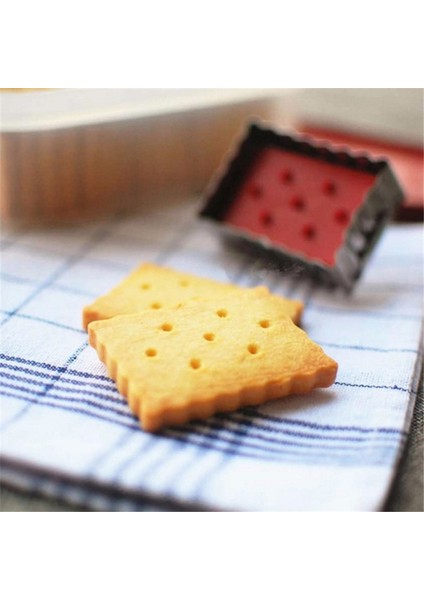 Yuvarlak Şekil Stili Yeni Kare Dalga Şekli Çerez Kesici Paslanmaz Çelik Çerez Kesici Pişirme Confeitaria Kek Bisküvi Araçları Dıy Çerez Pulları Kalıpları (Yurt Dışından) indirimleri